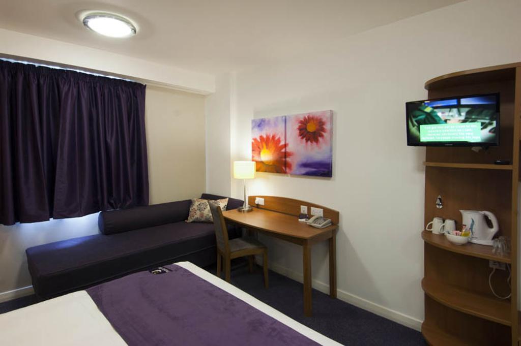 Premier Inn Sittingbourne Kent Oda fotoğraf