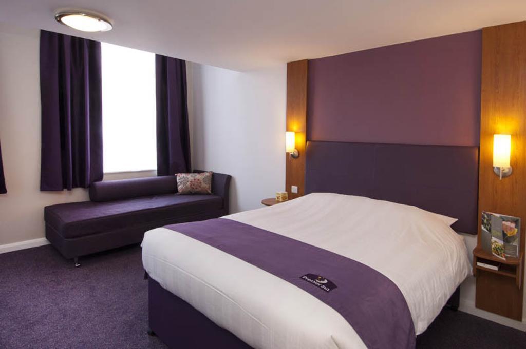 Premier Inn Sittingbourne Kent Dış mekan fotoğraf