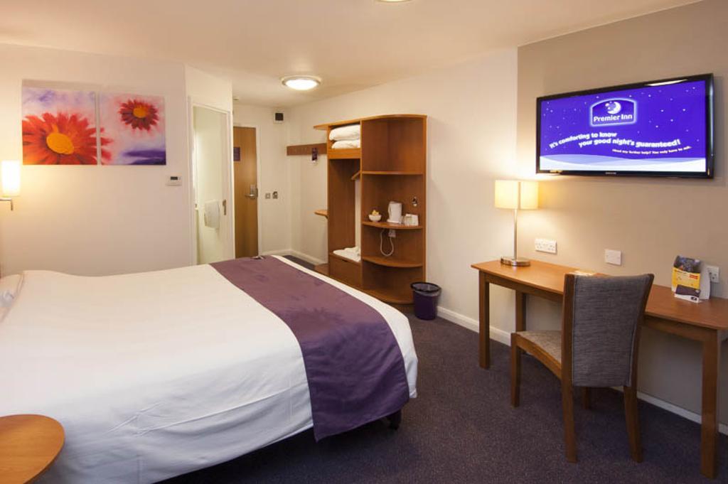 Premier Inn Sittingbourne Kent Dış mekan fotoğraf