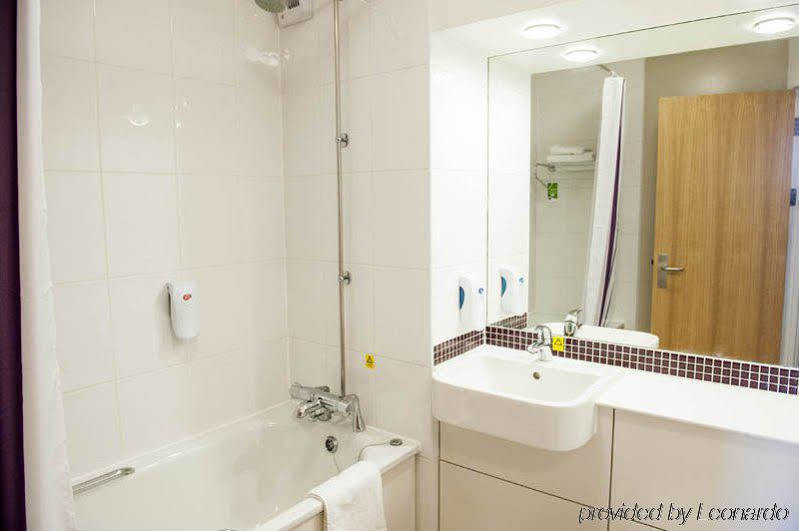 Premier Inn Sittingbourne Kent Dış mekan fotoğraf
